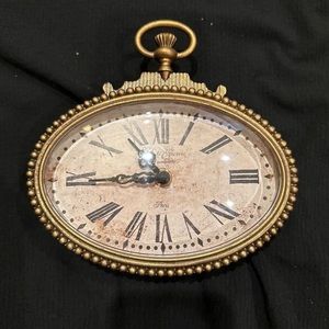 Romantic Vintage Bronze Table Clock in Baroque Style Paris - Works